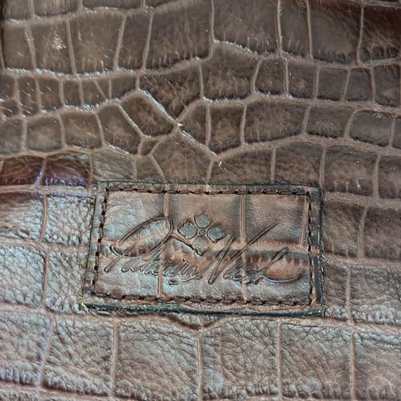 NWOT Patricia Nash large soft leather tote - Picture 4 of 8